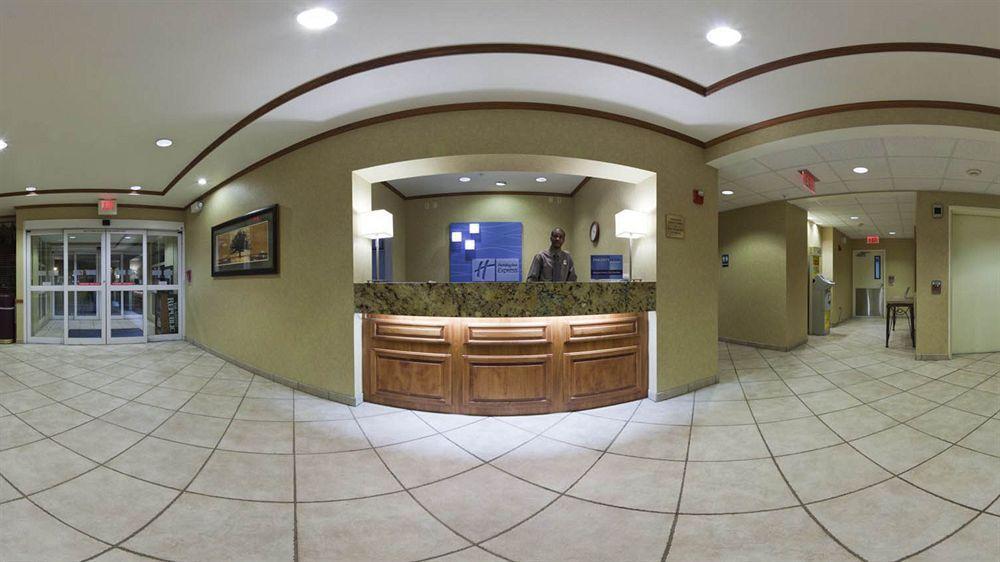Holiday Inn Express Peoria North - Glendale By Ihg Dış mekan fotoğraf