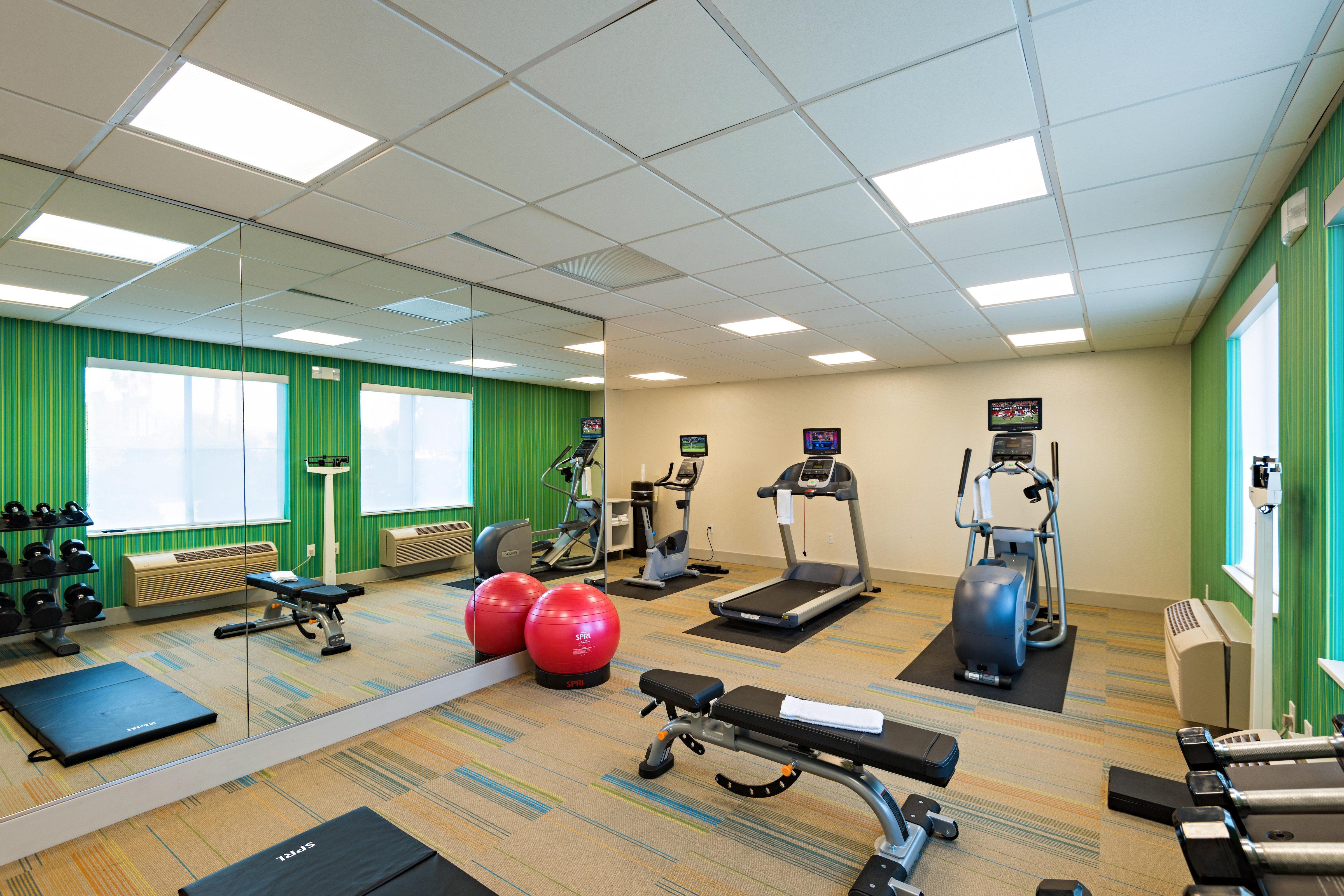 Holiday Inn Express Peoria North - Glendale By Ihg Dış mekan fotoğraf