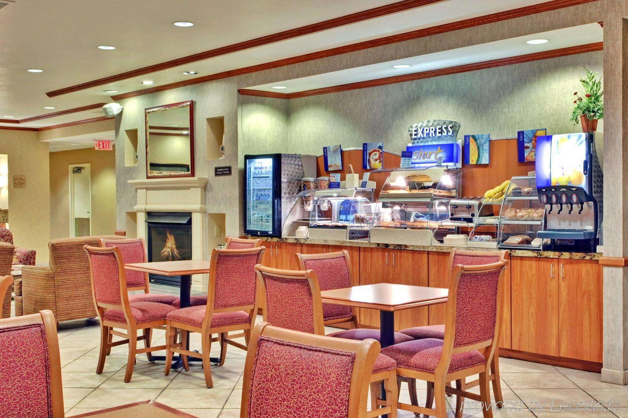 Holiday Inn Express Peoria North - Glendale By Ihg Dış mekan fotoğraf